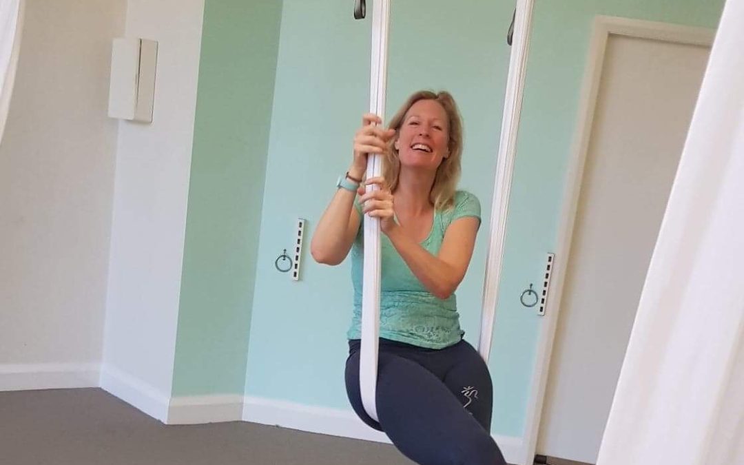 aerial-antigravity-yoga-sydney